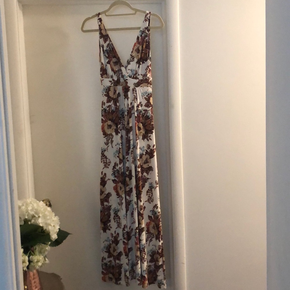 Abbeline floral maxi dress